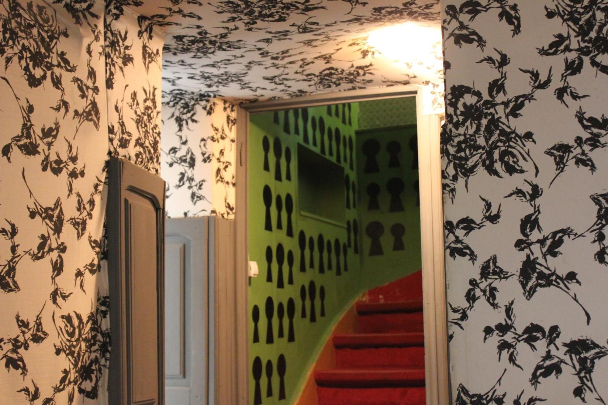 Fun House Hostel Bucharest Exterior photo